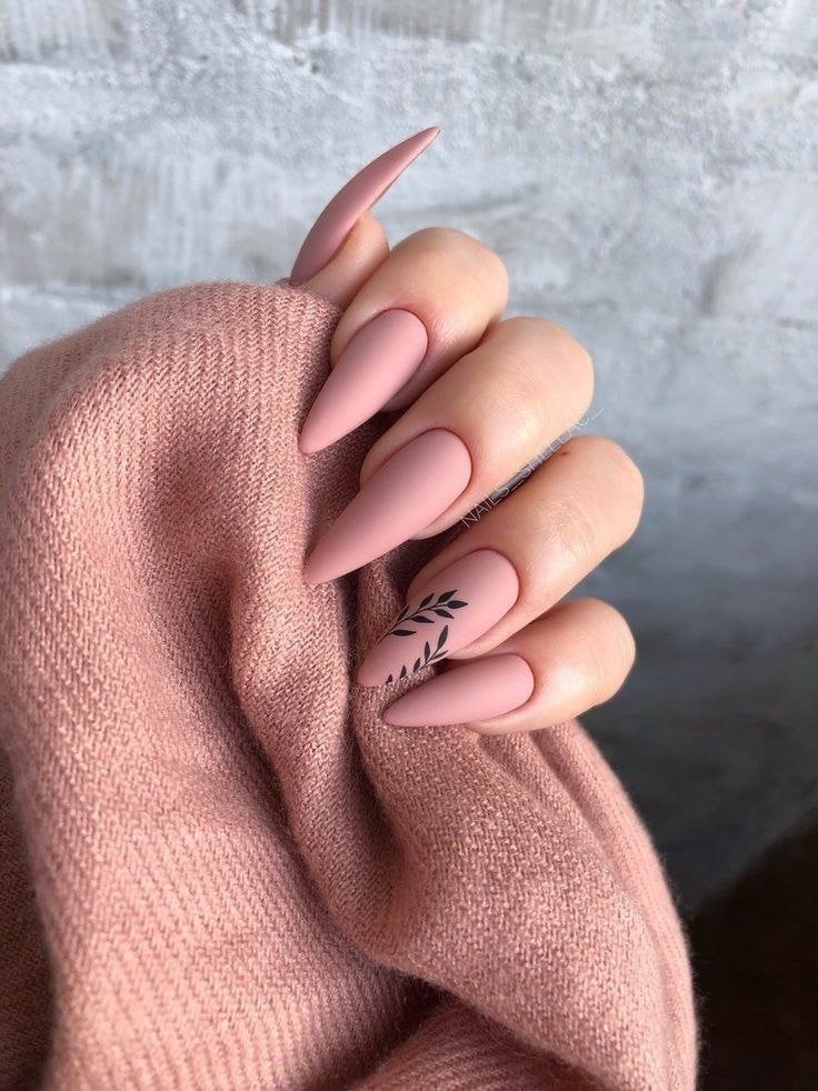 Star Nails Pink and Black